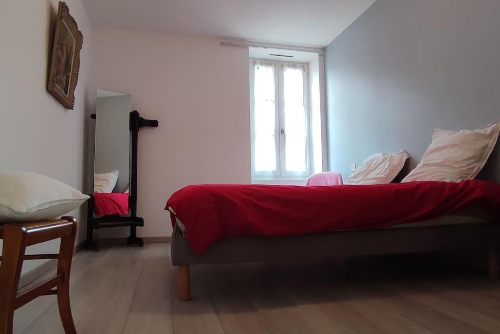 Maraichine Renovee, Grand Jardin Et Wifi, Entre Et Marche *